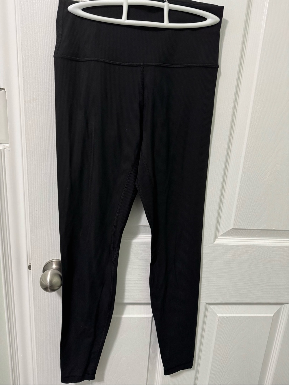 lululemon athletica Black High-Waist Ribbed Leggings size 8